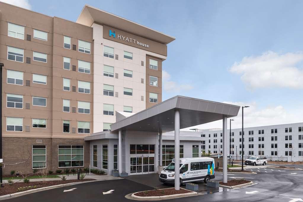 Hyatt House Raleigh/Rdu/Brier Creek Hotel Clegg Exterior photo